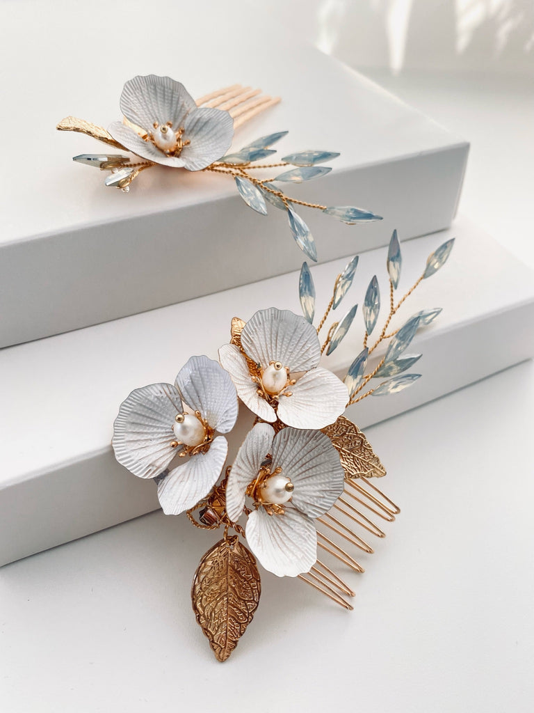 Exklusiver Haarkamm "White-Flower-Opal" | Handmade-" Something Blue Kollektion - Bridal LUUV