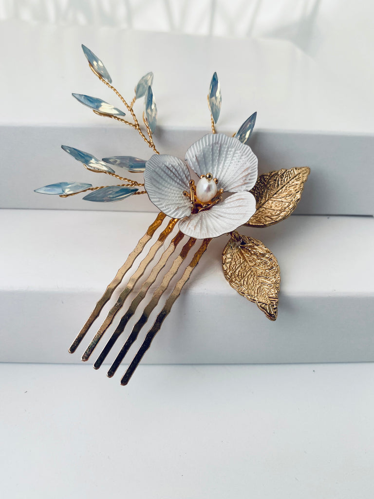 Exklusives Haarkämmchen "White-Flower-Opal" | Handmade-" Hochzeit