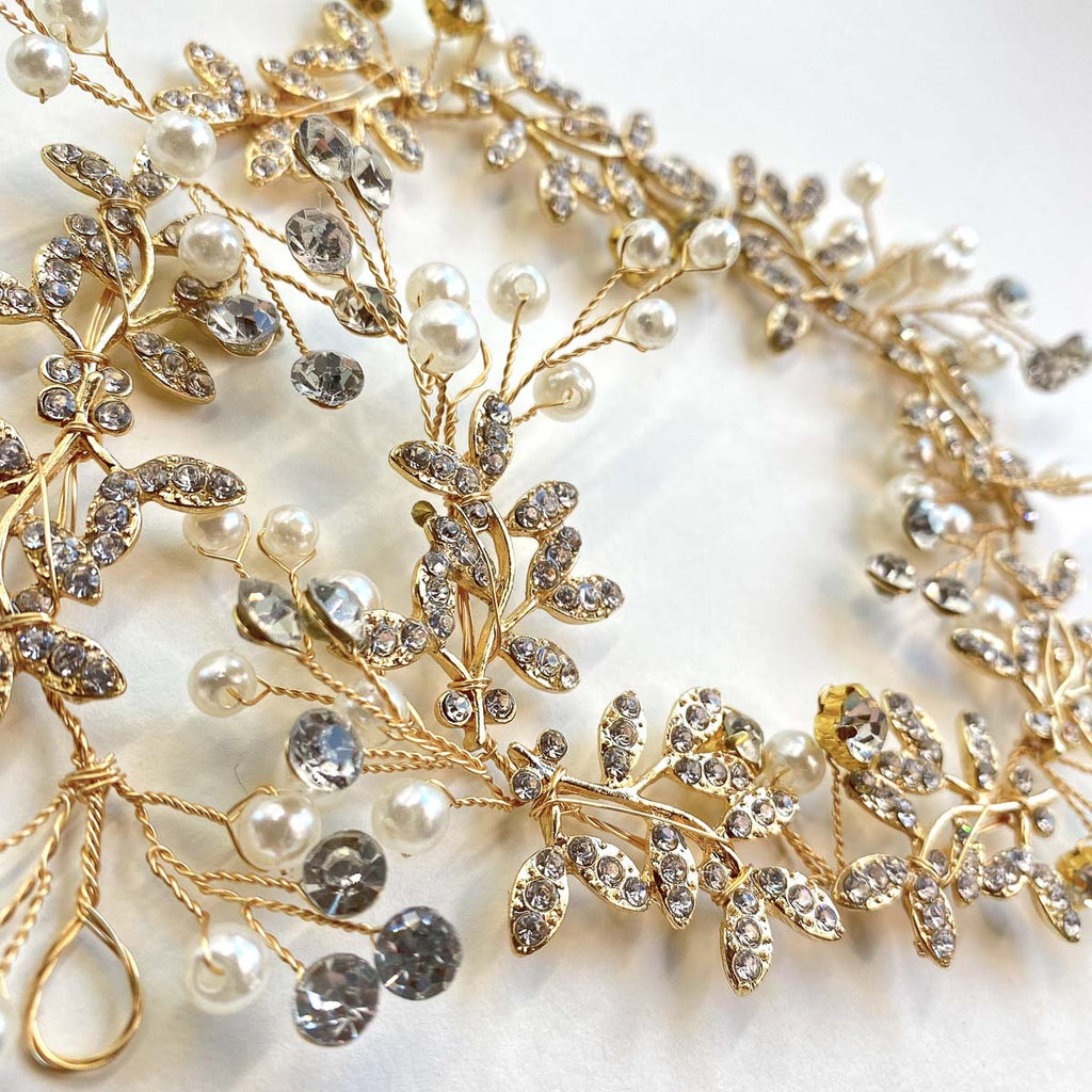 Braut Haarband Boho "Sia" mit Perlen, Strass Steinen & Kristallen in Gold mit Satinband | Handmade - Bridal LUUV