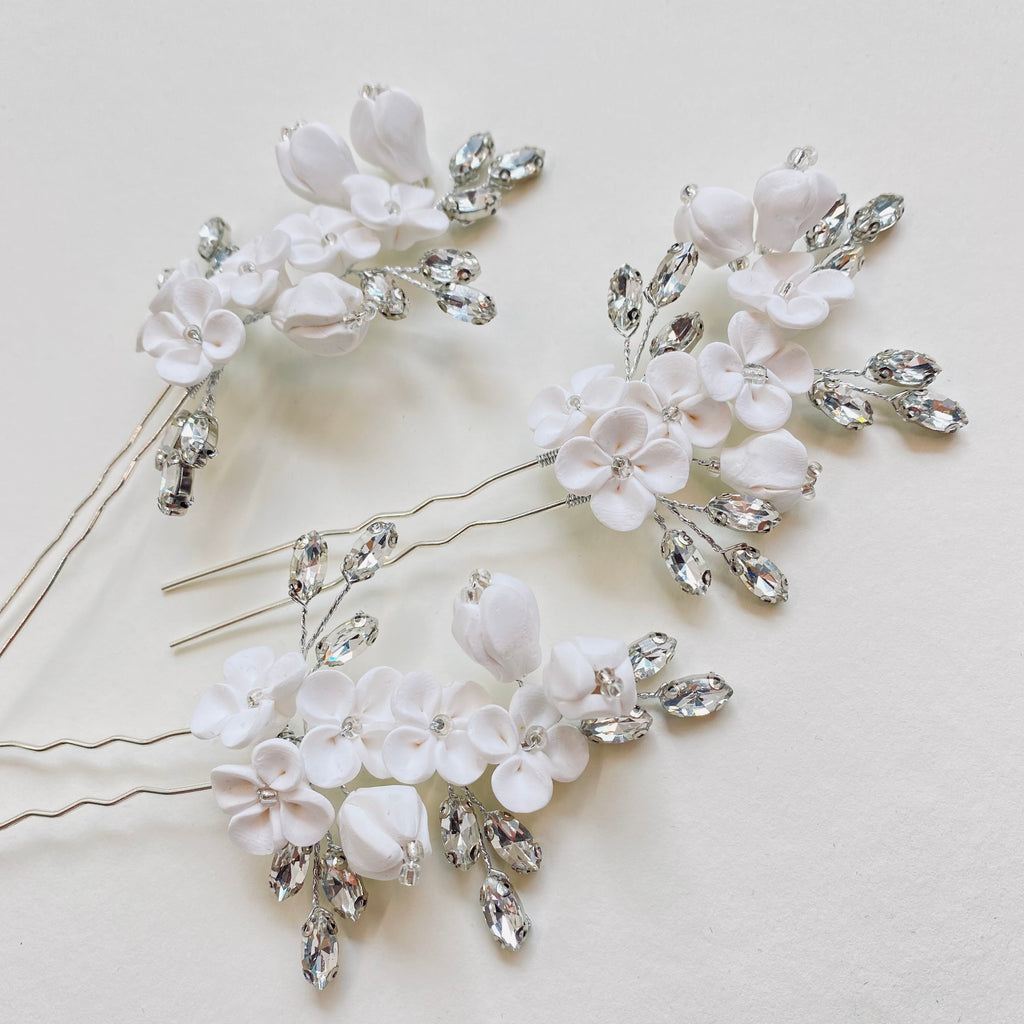 Braut Haarnadel Set 3 Stück "Blossom Silber" Porzellanblüten mit Kristallen & Perlen | Handmade - Bridal LUUV
